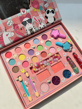 Load image into Gallery viewer, Kids Makeup Kit | Makeup Kit (1pc)
